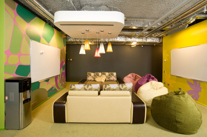 Google moscow_informal meeting area 'S'