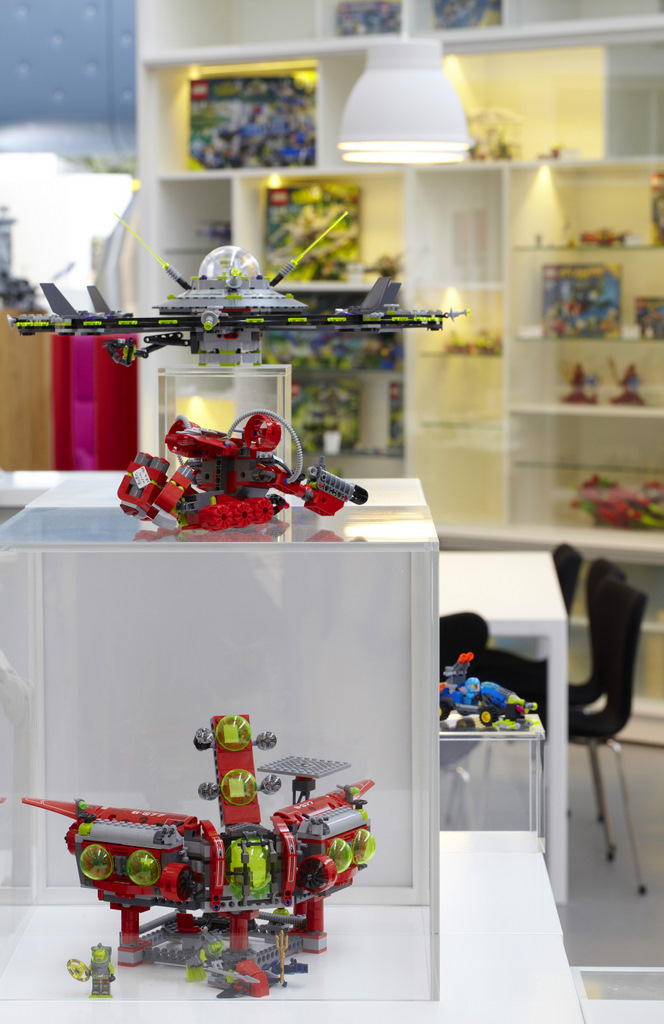LEGO Models on Show Off Podium_photo_AndersSuneBerg-1 LEGO Models on Show Off Podium_photo_AndersSuneBerg-1