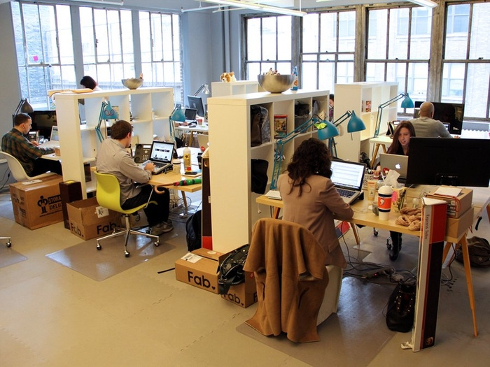 here-is-the-customer-service-team