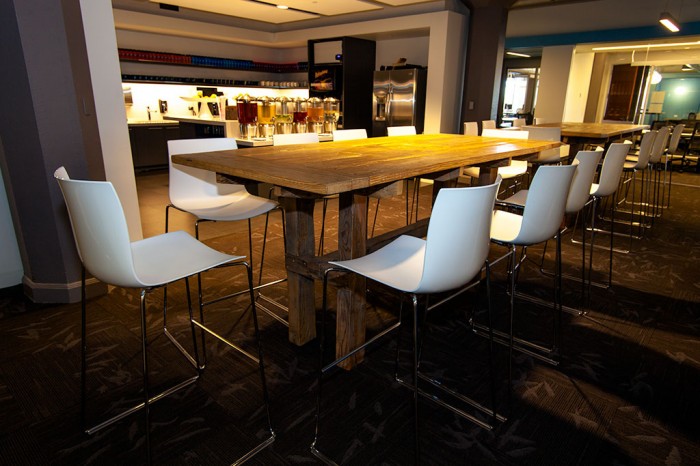 7399387938_51f413b068_b 7399387938_51f413b068_b