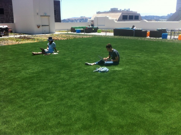 AvN4f3YCIAIN-gg.jpg-large AvN4f3YCIAIN-gg.jpg-large