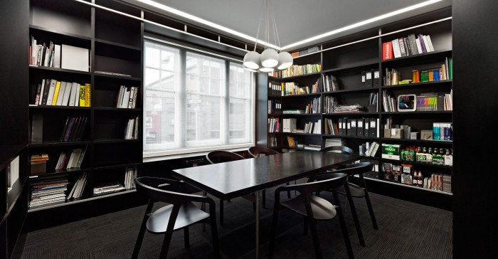 1015_110809_PB_16_HR 1015_110809_PB_16_HR