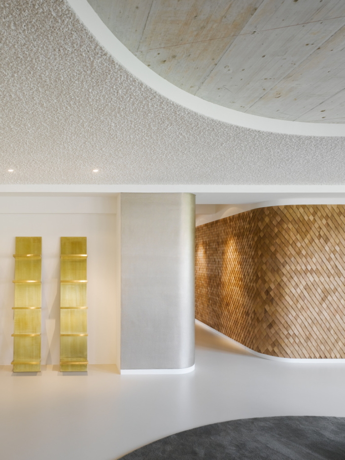 p 413_bruce_b-02_press