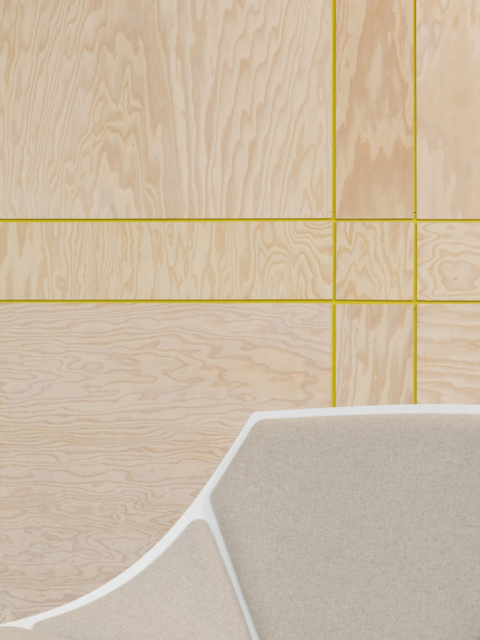 p 413_bruce_b-20_press