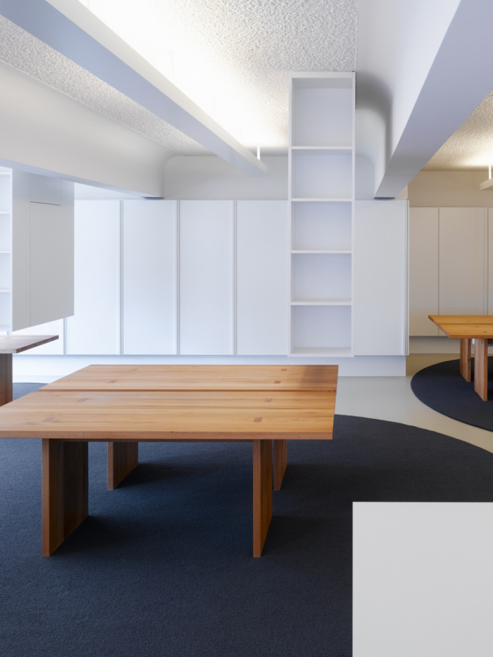 p 413_bruce_b-26_press